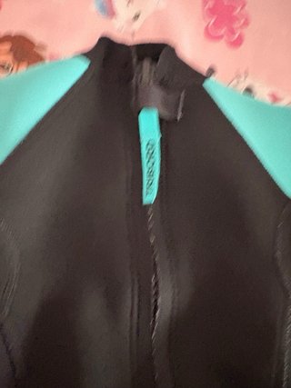 Neopreno niño corto negro y turquesa