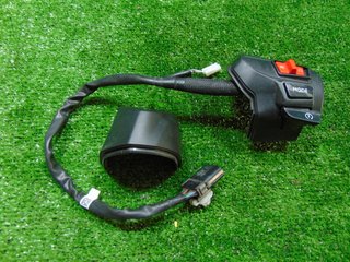 Commutatore destro Piaggio Beverly 400 HPE 2021 22