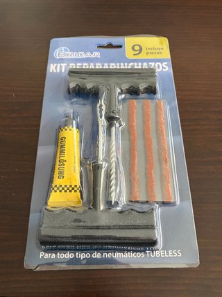 Kit repara pinchazos neumáticos