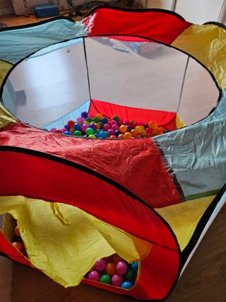 Parque de bolas infantil multicolor