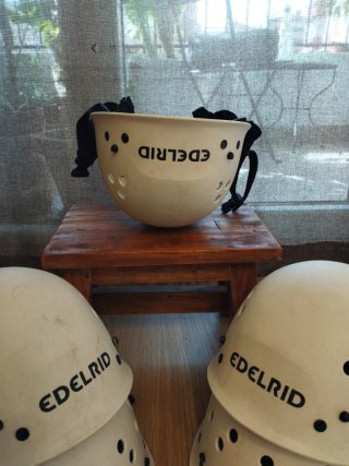 Cascos escalada Edelrid 54-60 cm (precio unidad)