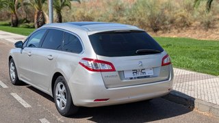 Peugeot 508 SW 2011