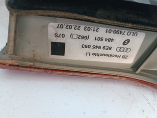 PILOTO TRASERO IZQUIERDO INTERIOR AUDI A4 AVANT (8E) 8E9945093 1050903