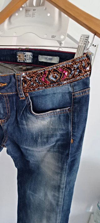 Pantalón vaquero BSK mujer T.38 Skinny