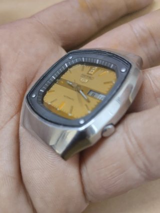 Reloj Seiko Dorado y Plateado Automático