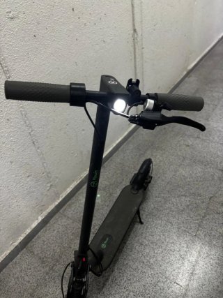 Patinete Eléctrico Rueda Dura Negro
