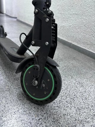 Patinete Eléctrico Rueda Dura Negro