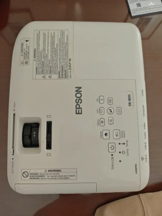 Proyector Epson EB-W05 HD WXGA HDMI