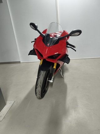 Ducati Panigale V4 S
