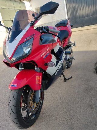 Honda CBR 600 F1 2002 - 107.000 km