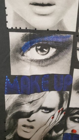 Camiseta make up escote pico