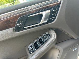 Porsche Macan Turbo – 2017