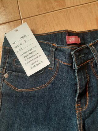 Conjunto niña: Pantalones y Camiseta