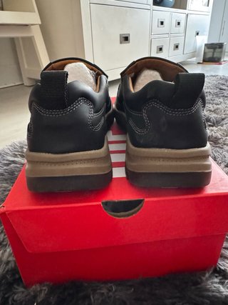 Zapatos de vestir sin cordones