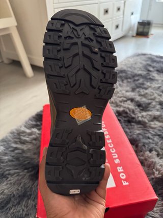 Zapatos de vestir sin cordones