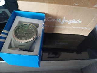 Reloj Adidas Nuevo Gris y Dorado