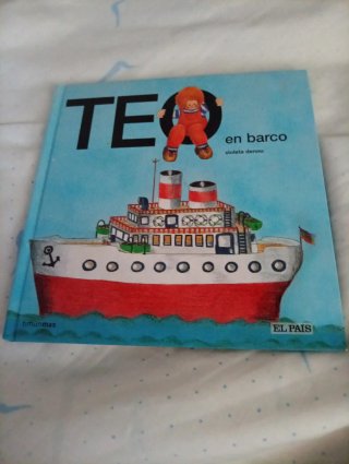 Libro TEO en barco