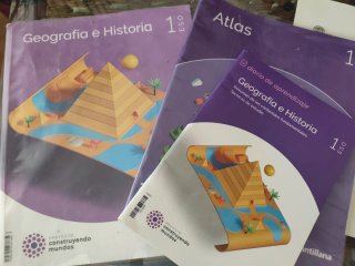 7 Libros de texto 1 ESO de Santillana Pack 7