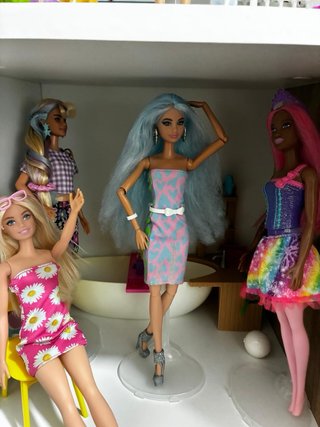 Lote Barbie: Casa, Tienda y Accesorios