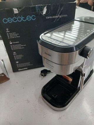 Cafetera Cecotec Cafelizzia 790 Steel Pro