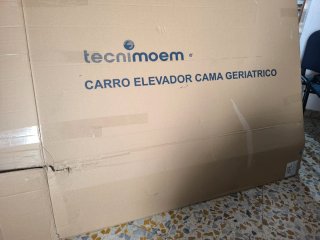 Cama geriátrica elevable. Solo tres meses de uso.