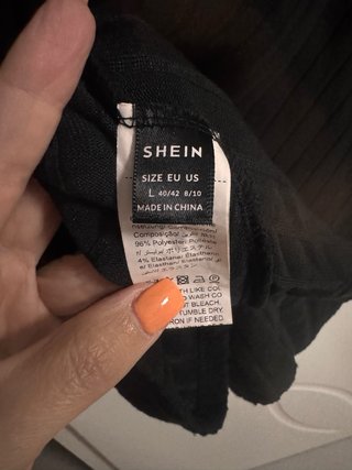 Vestido negro manga larga