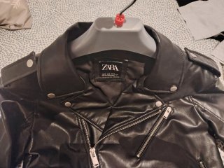 Cazadora Biker Polipiel Zara Negra talla M