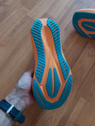 Zapatillas Asics Novablast 5 Naranja/Teal