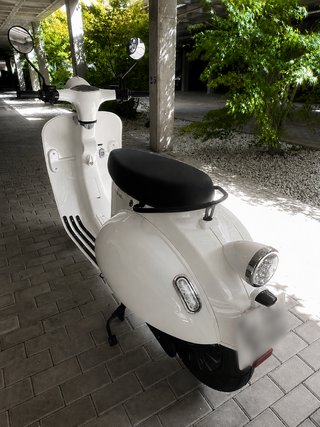 Moto eléctrica Quazzar e-Divine Plus 125 -1.184 km