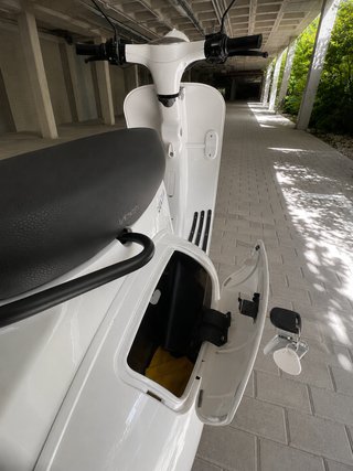 Moto eléctrica Quazzar e-Divine Plus 125 -1.184 km