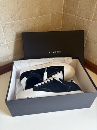 Numeris Sneakers Nere e Bianche Tg 43