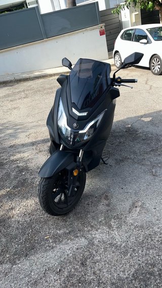 Mitt GTS 125 Negra