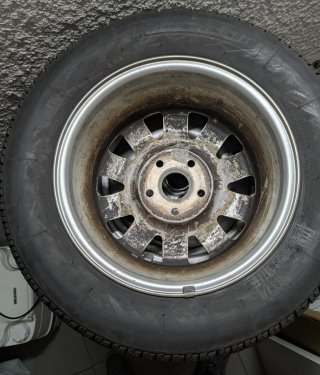 Llanta Audi 195/65 R15