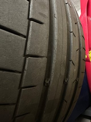 Neumático Continental 255/35 R21 XL
