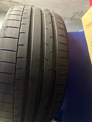 Neumático Continental 255/35 R21 XL
