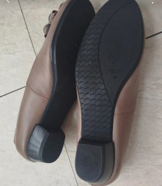 Zapatos Pitillos Beige Talla 38
