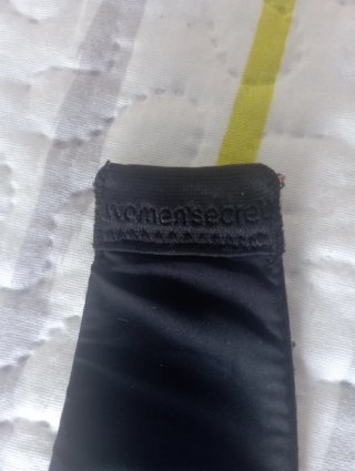 Sujetador sin tirantes negro