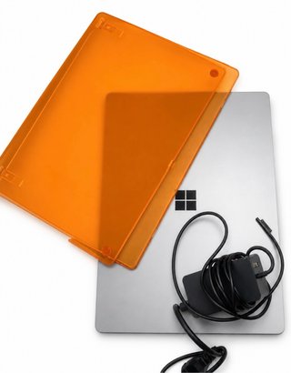 Microsoft Surface Laptop 2 Gris i7 / 16 GB RAM