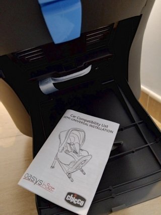 Pack Chicco Oasys i-Size + Base Isofix (Como nueva