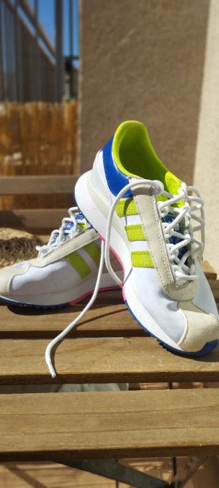 Zapatillas Adidas Mujer Varias tallas El par 50€