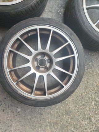 Llantas Oz Superleggera 18