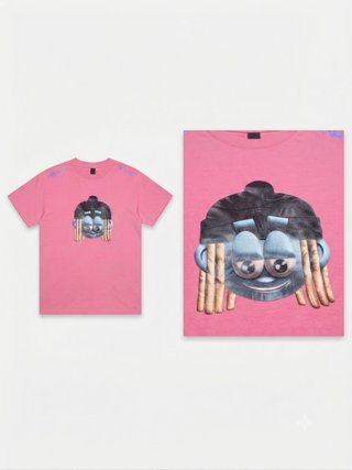 Camiseta Bershka rosa estampado dibujo