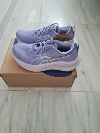 Zapatillas Asics Nimbus 28 Morado/Blanco
