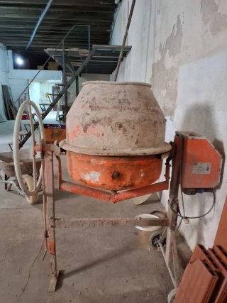 Hormigonera Eléctrica WURKO