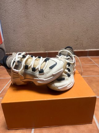 Zapatillas Jordan Nuevas Talla 37.5