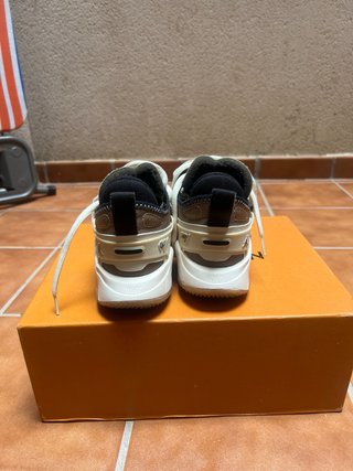 Zapatillas Jordan Nuevas Talla 37.5
