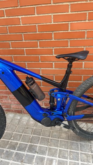 Giant Trance E+