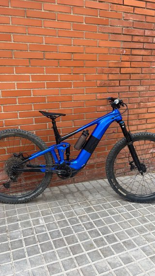Giant Trance E+