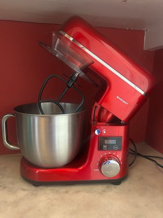 Amasadora Silvercrest Roja