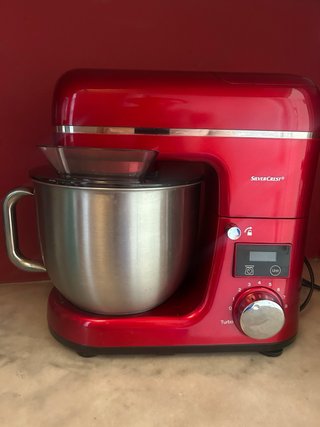 Amasadora Silvercrest Roja